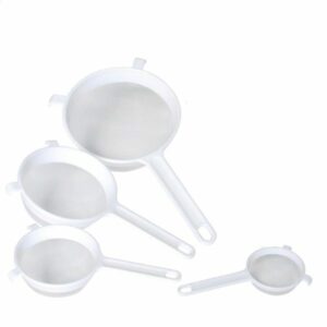 KitchenCraft Round Plastic Sieve