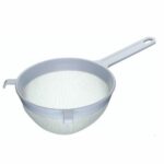 KitchenCraft Round Plastic Sieve - Image 4