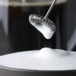 Aerolatte Moo Handheld Milk Frother - Image 3