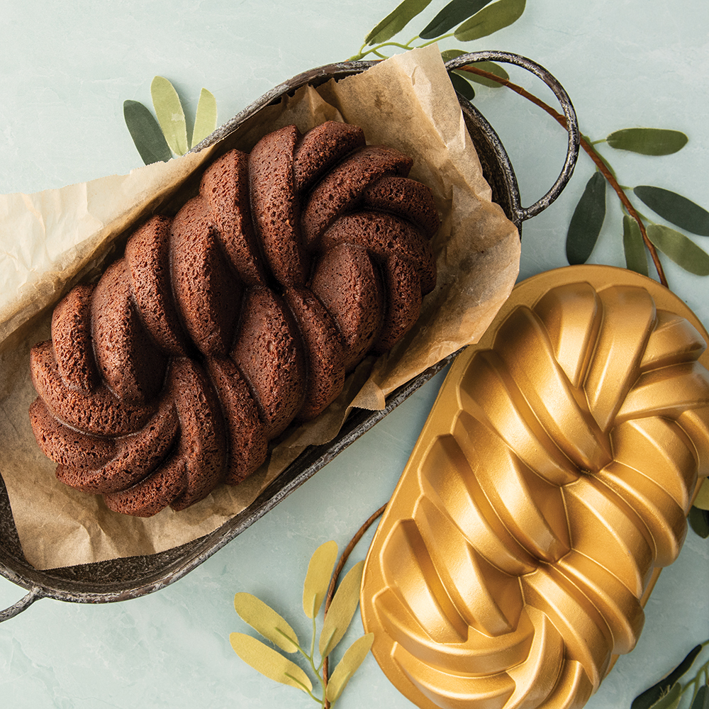 Nordic Ware 75th Anniversary Gold Braided Loaf Pan - Image 3